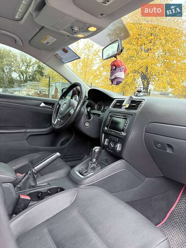 Седан Volkswagen Jetta 2012 в Харкові фото 17 Седан Volkswagen Jetta 2012 в Харкові