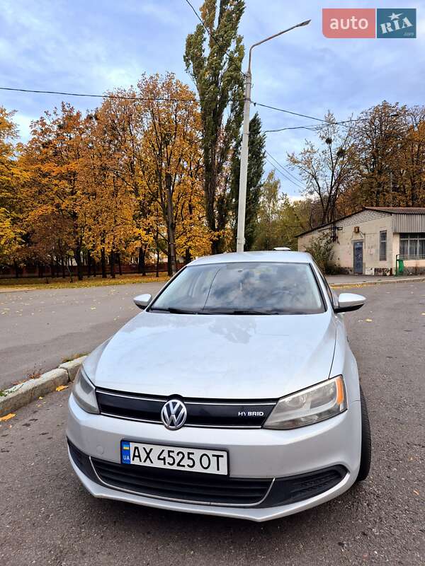 Седан Volkswagen Jetta 2012 в Харкові