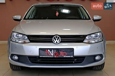 Седан Volkswagen Jetta 2013 в 