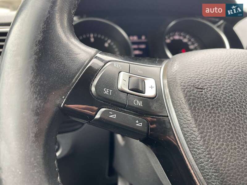Седан Volkswagen Jetta 2016 в Одессе фото 14 Седан Volkswagen Jetta 2016 в Одессе