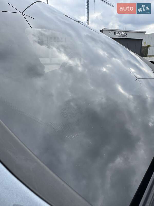 Седан Volkswagen Jetta 2019 в Харкові