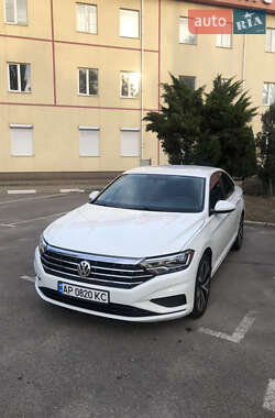 Седан Volkswagen Jetta 2019 в Запорожье