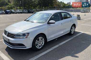 Седан Volkswagen Jetta 2016 в Києві