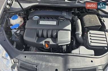Седан Volkswagen Jetta 2008 в 