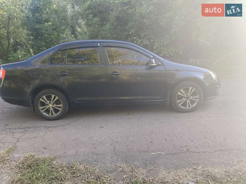 Седан Volkswagen Jetta 2007 в Згурівці