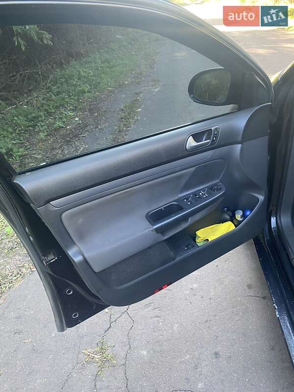 Седан Volkswagen Jetta 2007 в Згурівці