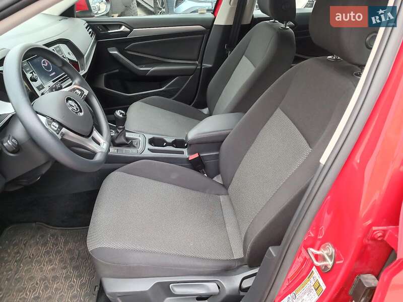 Седан Volkswagen Jetta 2019 в Харкові