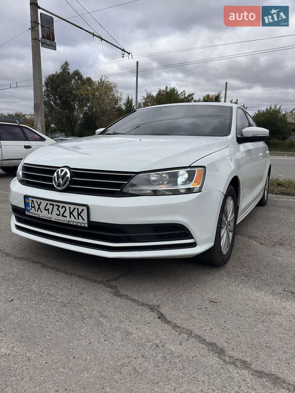Седан Volkswagen Jetta 2016 в Харькове