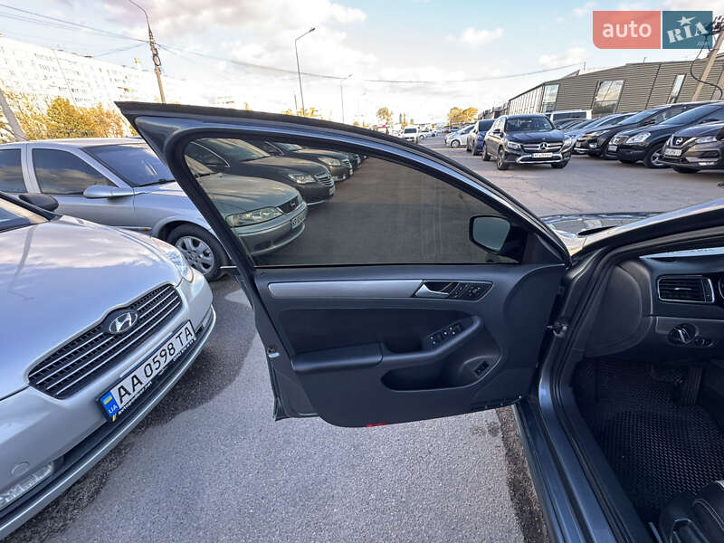 Седан Volkswagen Jetta 2016 в Запорожье фото 19 Седан Volkswagen Jetta 2016 в Запорожье
