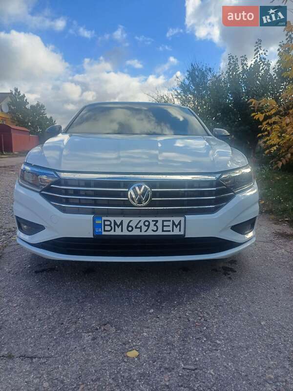 Седан Volkswagen Jetta 2020 в Ромнах