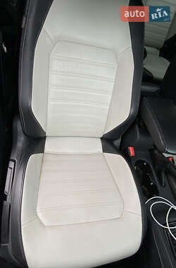 Седан Volkswagen Jetta 2014 в 