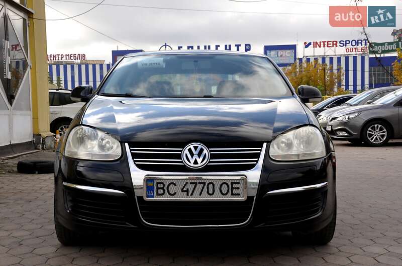 Седан Volkswagen Jetta 2006 в Львове