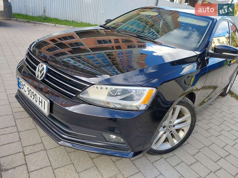 Седан Volkswagen Jetta 2015 в Дрогобыче