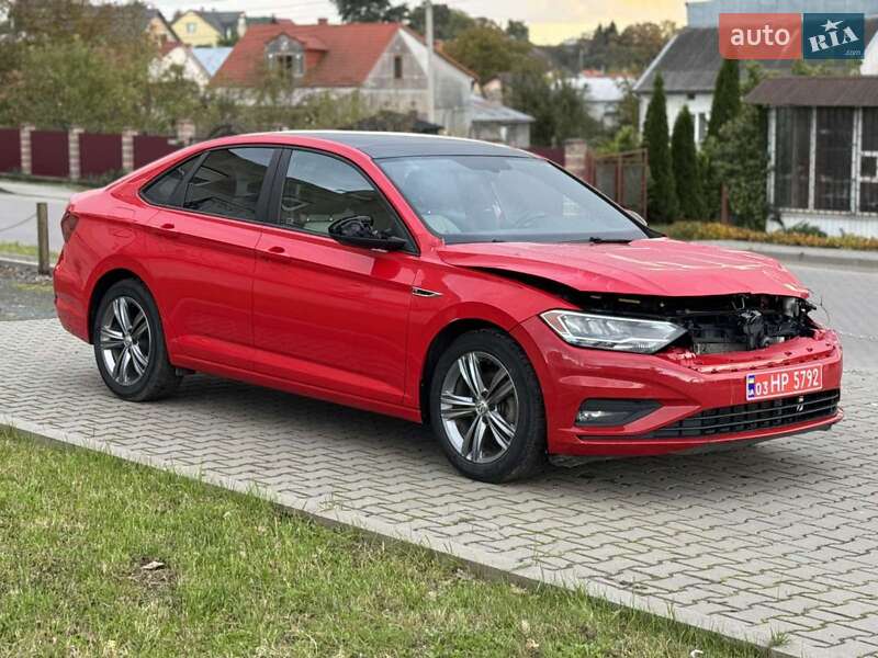 Седан Volkswagen Jetta 2018 в Львове