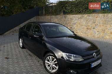 Седан Volkswagen Jetta 2011 в Виннице