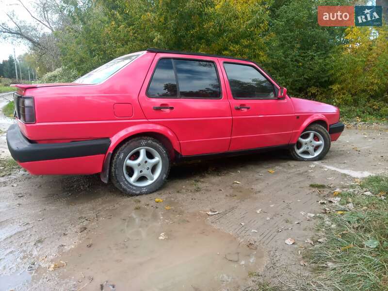 Седан Volkswagen Jetta 1984 в Збараже