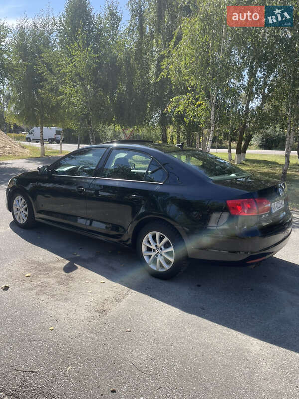 Седан Volkswagen Jetta 2010 в Киеве фото 4 Седан Volkswagen Jetta 2010 в Киеве