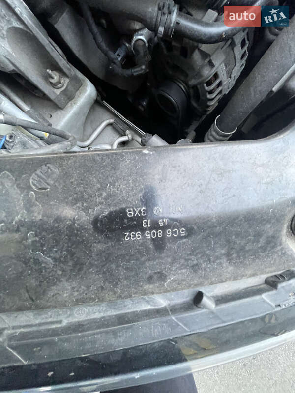 Седан Volkswagen Jetta 2013 в Киеве