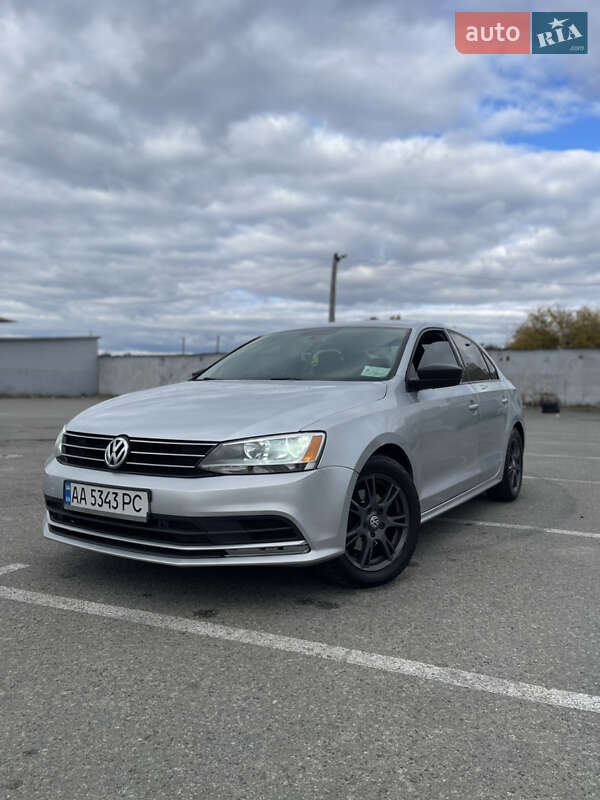 Volkswagen Jetta 2015
