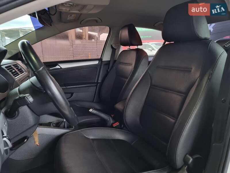 Седан Volkswagen Jetta 2012 в Вінниці фото 40 Седан Volkswagen Jetta 2012 в Вінниці