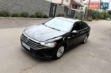 Седан Volkswagen Jetta 2019 в 