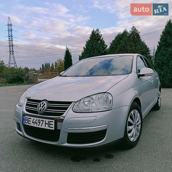 Седан Volkswagen Jetta 2006 в 