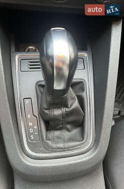 Седан Volkswagen Jetta 2017 в 