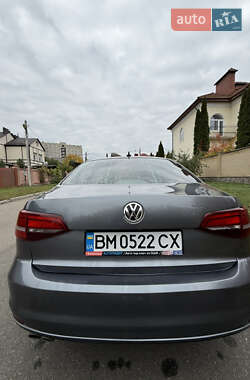 Седан Volkswagen Jetta 2016 в 