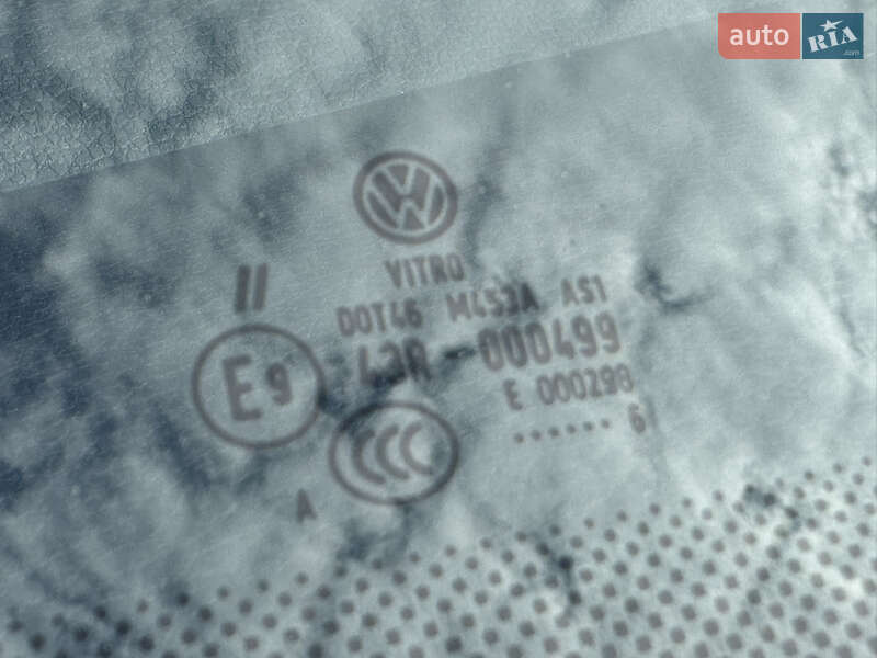 Седан Volkswagen Jetta 2016 в Ужгороде