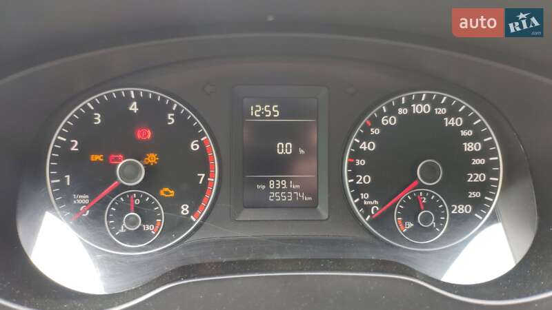 Седан Volkswagen Jetta 2014 в Запоріжжі