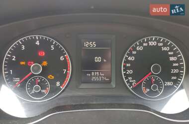 Седан Volkswagen Jetta 2014 в 