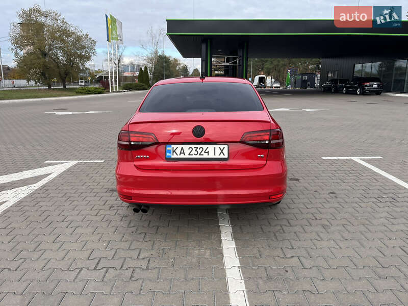 Седан Volkswagen Jetta 2016 в Киеве фото 5 Седан Volkswagen Jetta 2016 в Киеве