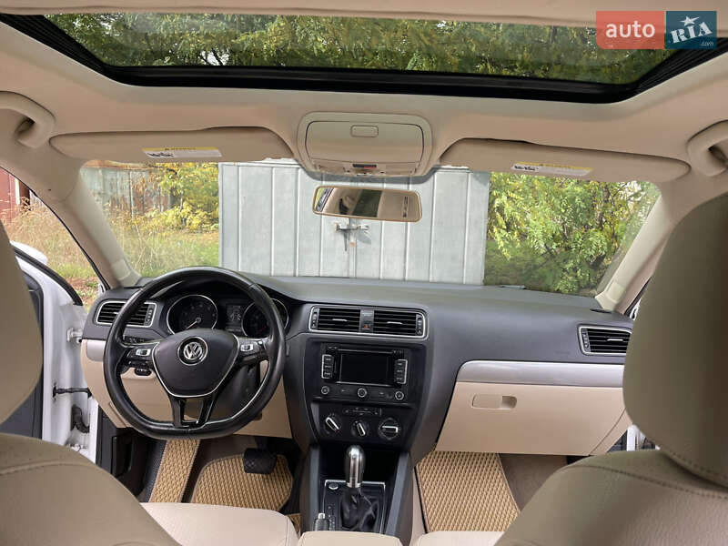 Седан Volkswagen Jetta 2015 в Кривом Роге фото 21 Седан Volkswagen Jetta 2015 в Кривом Роге