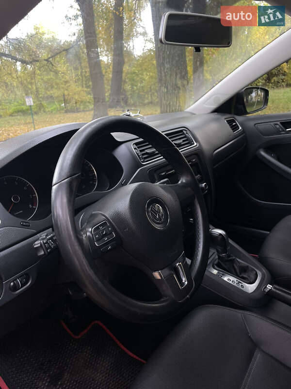 Седан Volkswagen Jetta 2012 в Калуше фото 10 Седан Volkswagen Jetta 2012 в Калуше