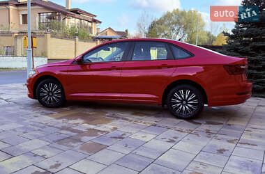 Седан Volkswagen Jetta 2020 в 