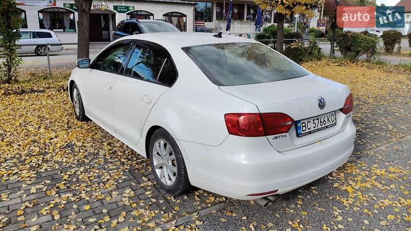 Седан Volkswagen Jetta 2010 в Львові фото 2 Седан Volkswagen Jetta 2010 в Львові