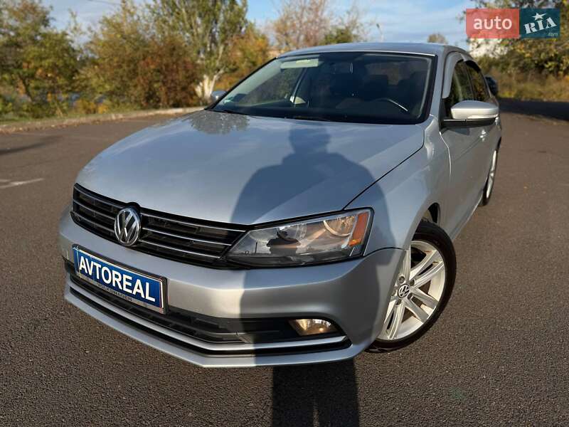 Седан Volkswagen Jetta 2015 в Кривом Роге