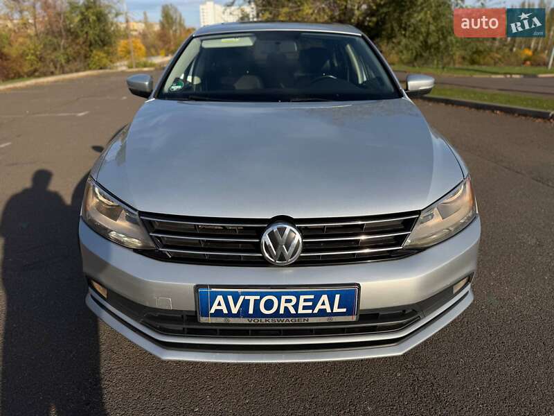 Седан Volkswagen Jetta 2015 в Кривом Роге