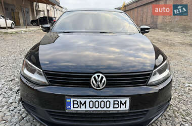 Седан Volkswagen Jetta 2012 в 