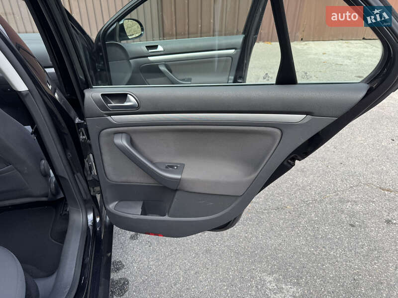 Седан Volkswagen Jetta 2008 в Запорожье фото 15 Седан Volkswagen Jetta 2008 в Запорожье
