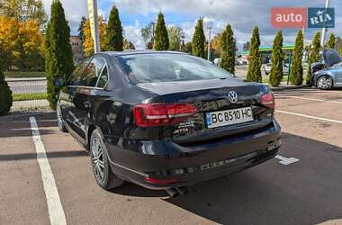 Седан Volkswagen Jetta 2017 в 