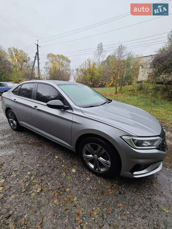 Седан Volkswagen Jetta 2019 в Ромнах фото 5 Седан Volkswagen Jetta 2019 в Ромнах