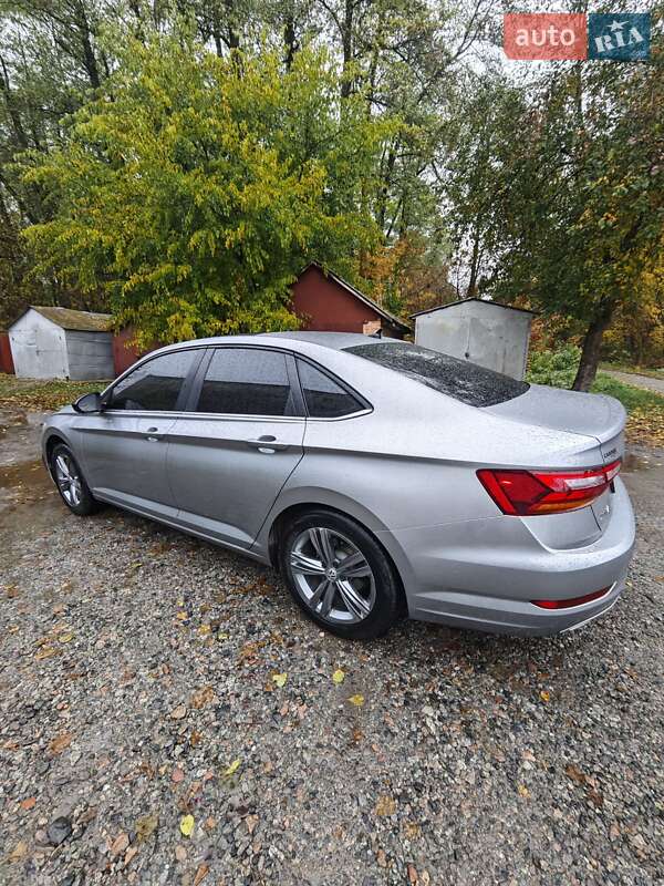 Седан Volkswagen Jetta 2019 в Ромнах фото 9 Седан Volkswagen Jetta 2019 в Ромнах