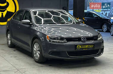 Volkswagen Jetta 2014