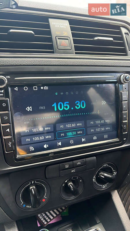 Седан Volkswagen Jetta 2016 в Кам'янець-Подільському