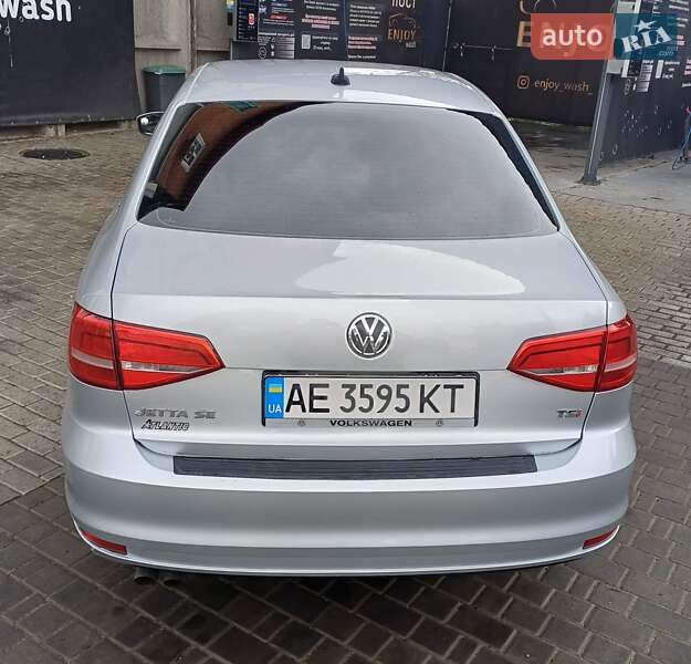 Седан Volkswagen Jetta 2015 в Днепре фото 13 Седан Volkswagen Jetta 2015 в Днепре