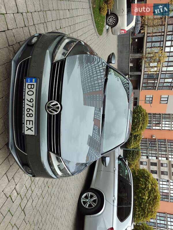 Седан Volkswagen Jetta 2012 в Ивано-Франковске