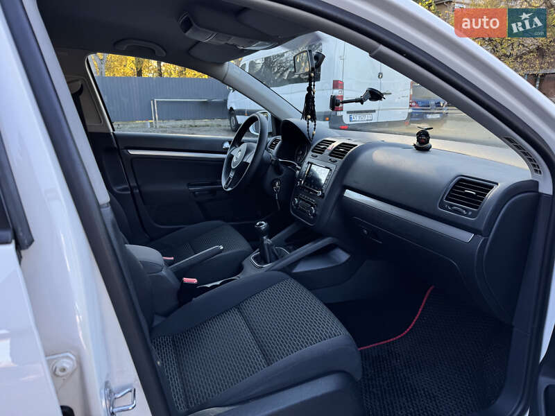 Седан Volkswagen Jetta 2009 в Івано-Франківську фото 22 Седан Volkswagen Jetta 2009 в Івано-Франківську