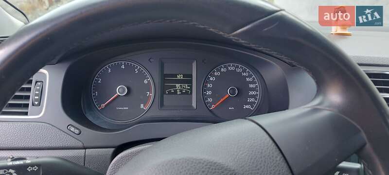 Седан Volkswagen Jetta 2013 в Изюме фото 4 Седан Volkswagen Jetta 2013 в Изюме