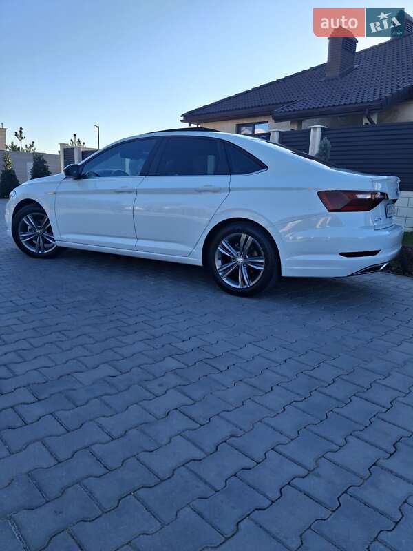 Седан Volkswagen Jetta 2021 в Одессе
